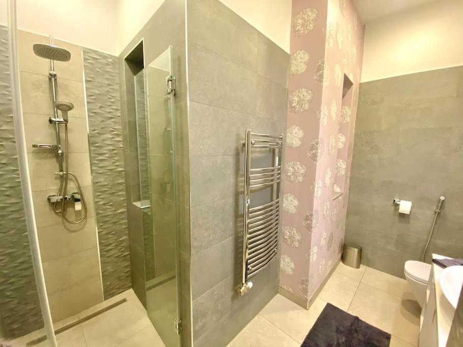 Apartamento Luxury Buda Budapest Exterior foto